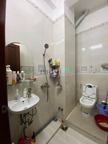 Hình ảnh 2 phòng thông 30m2 gần chung cư bộ công an - 5.5 tr/ tháng