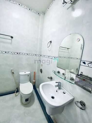 Hình ảnh Căn Hộ Xinh Xắn, Full nội thất, Cửa Sổ trời - Thang Máy