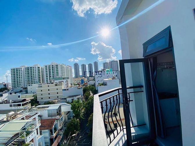 Hình ảnh Cho Thuê CHDV Ban công,Full nội thất,Sạch sẽ, giá rẻ , Gần LOTTE