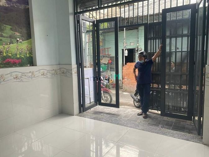 Hình ảnh Thở gấp! Bán nhà Q4 2,799 tỷ 63m2 2pn, 2wc hẻm xe hơi