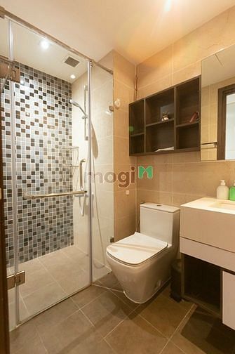 Hình ảnh Cần cho thuê gấp Tresor, 39 Bến Vân Đồn, Q4 HCM. 98m2 2PN 2WC