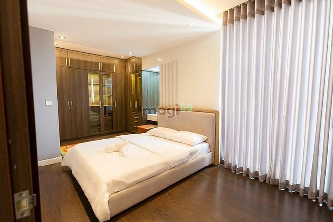 Hình ảnh Cần cho thuê gấp Tresor, 39 Bến Vân Đồn, Q4 HCM. 98m2 2PN 2WC