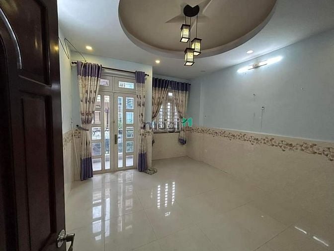 Hình ảnh Cần vốn bán nhà đường Phạm Văn Chí Quận 6 giá tốt 1 tỷ 580 triệu