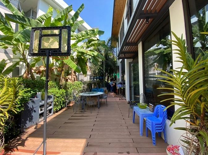 Hình ảnh Cho thuê biệt thự Hưng Thái Dt 305m, Giá 85tr/ tháng . PmH,Q7