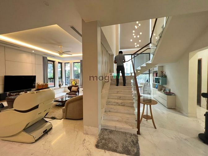 Hình ảnh Cho thuê biệt thự Hưng Thái Dt 305m, Giá 85tr/ tháng . PmH,Q7