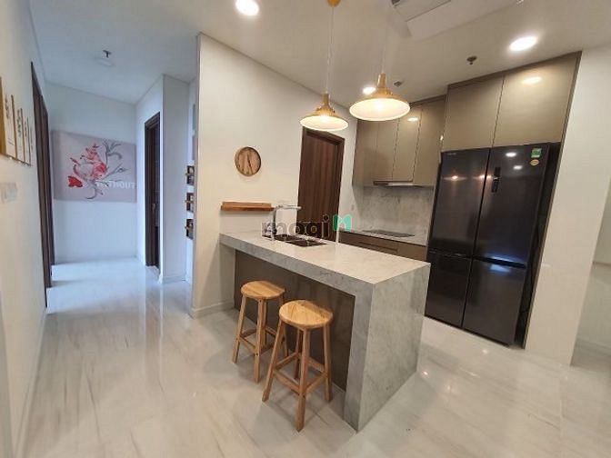 Hình ảnh Cho thuê căn 2PN KINGDOM101 có nội thất giá 18.5 triệu -73m2