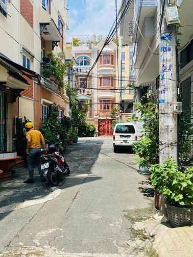 Hình ảnh Cho thuê nhà 45F Nguyễn Minh Hoàng P12 Tân Bình.