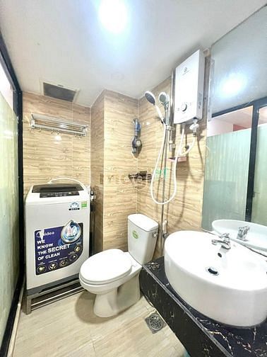 Hình ảnh Căn Hộ Ban Công Máy Giặt Riêng Ngay Trần Phú Quận 5