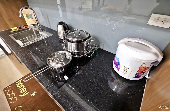 Hình ảnh Cho thuê CHDV full đồ 01 ngủ 01 khách ở Trịnh Công Sơn Tây Hồ