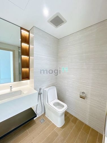 Hình ảnh Cho thuê 2 phòng ngủ Midtown full nội thất, nhà đẹp