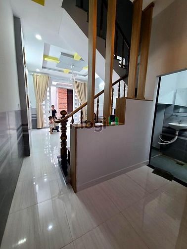Hình ảnh Cô Năm bán nhà 1T1L Minh Phụng Q6 61m2 1tỷ140tr gần chợ