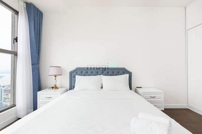 Hình ảnh SAIGON ROYAL - 35 Bến Vân Đồn, Quận 4 2PN 2WC (88m2) full nội thất