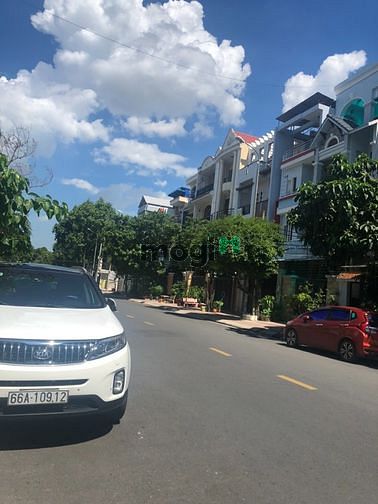 Hình ảnh Đất Biệt Thự 2 mặt đường 10m, 5x20m. Bình Lợi, 105tr/m2