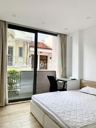 Hình ảnh Căn Hộ Studio ban công/cửa sổ Hai Bà Trưng, phường Tân Định, Quận 1