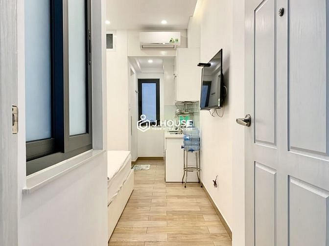 Hình ảnh Căn Hộ Studio ban công/cửa sổ Hai Bà Trưng, phường Tân Định, Quận 1