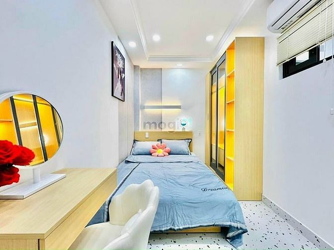 Hình ảnh Bể trái phiếu bán nhà XÓM CHIẾU Q4, 48m2 giá chỉ còn 1,65 tỷ