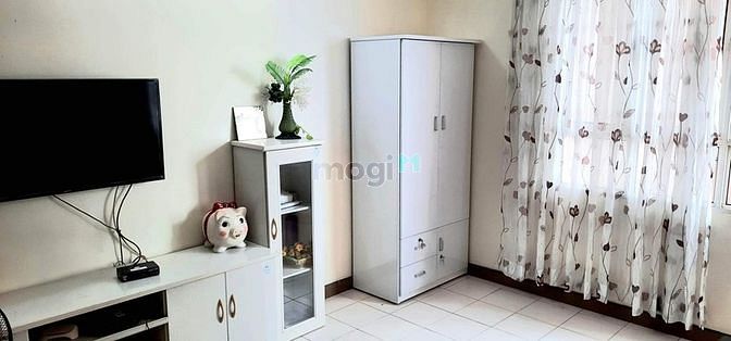 Hình ảnh cho thuê căn 89m2 trong CC Phúc Thịnh 341 Cao Đạt P1 Q5 2PN2WC full NT