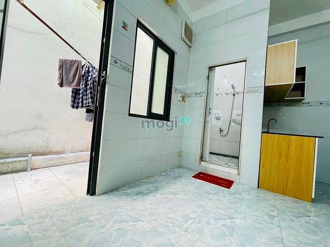 Hình ảnh CĂN HỘ -40m2-Q10-Bancol lớn - cửa sổ lớn - Thoáng mát- free xe