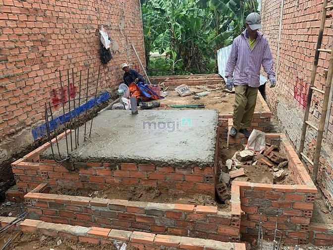 Hình ảnh Bán Đất Có Sãn Móng 3 Tầng, 1/ Đường Lâm Thị Hố, Q12, Hẻm Xe Hơi