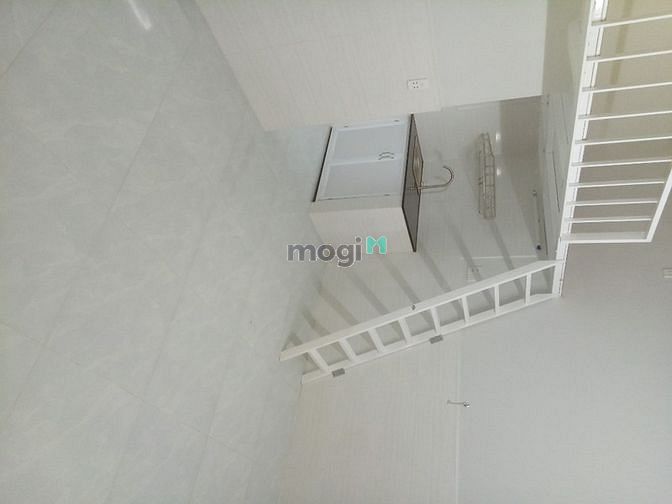 Hình ảnh Cho thuê phòng có gác, máy lạnh, máy giặt chung