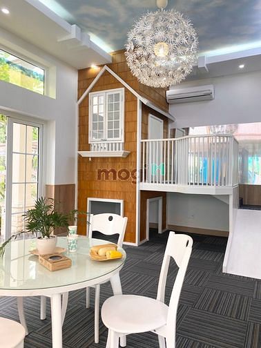 Hình ảnh Chi thuê Biệt thự Nam Long 1, dt:380m2, nhà đẹp lung linh.