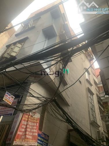 Hình ảnh Vị trí cực nhà đẹp cách mặt phố hơn chục mét,