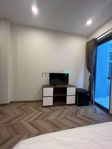 Hình ảnh Cho thuê nhà ngang 8m hẻm số 2 Cao Thắng, Quận 3