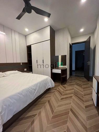 Hình ảnh Cho thuê nhà ngang 8m hẻm số 2 Cao Thắng, Quận 3