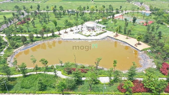 Hình ảnh Cần Bán Biệt Thự HUD Mê Linh 125m2 view Vườn Hoa Giá cắt lỗ