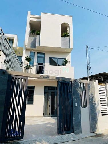 Hình ảnh GIẢM CỰC SÂU nhà Tôn Đản Q4 62m2 chỉ 2tỷ500 HXH