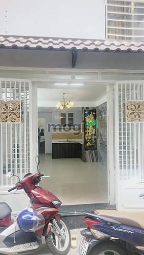 Hình ảnh khu vip Đ. 3 tháng 2 P11 Q10 ✍️ Diện tích: 4m x 11m x 3 tầng ( 44m2 )