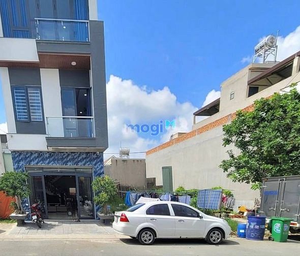 Hình ảnh Chỉ cần 980triệu sở hữu ngay lô đất thổ cư trong kdc ở Bình Dương