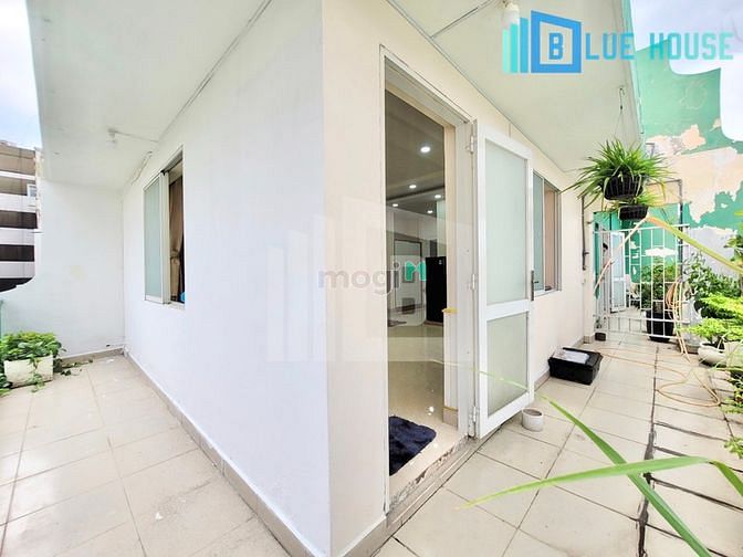 Hình ảnh Penthouse - 60m2 - Sân Vườn - Full nội thất - Trống sẵn