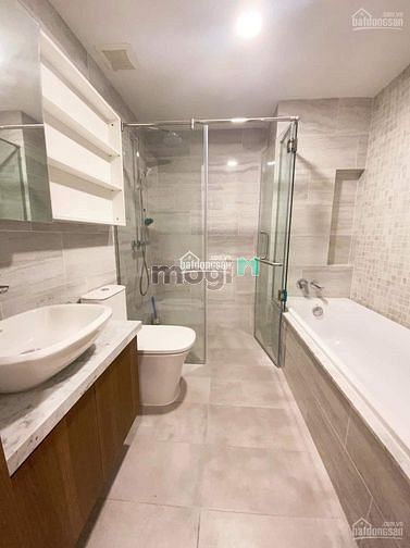 Hình ảnh Cho thuê Terra Royal. Quận 3.DT:97m2.3PN. Giá: 25tr