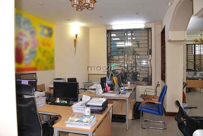 Hình ảnh Cho thuê nhà góc 2 mặt tiền đường A4, P.12, Q.Tân Bình