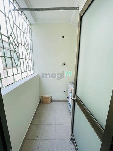 Hình ảnh Cần vốn bán gấp CH Screc Tower,Q3, 81m2, 1 tỷ 630, Có sổ hồng