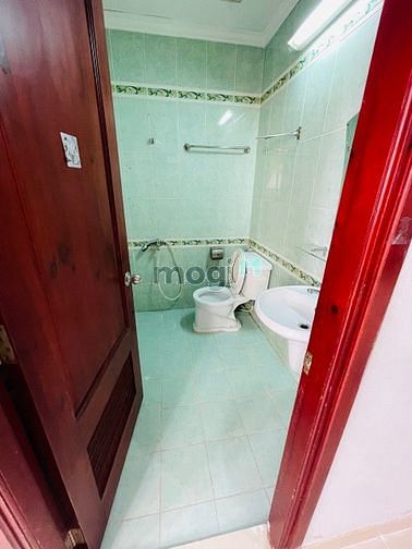 Hình ảnh Cần vốn bán gấp CH Screc Tower,Q3, 81m2, 1 tỷ 630, Có sổ hồng