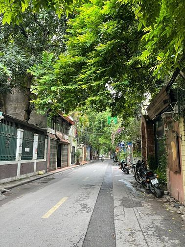 Hình ảnh Bán Đất phố Tô Ngọc Vân - Tây Hồ, 7 chỗ vào Đất, 160m2, mt 12m, 43 tỷ