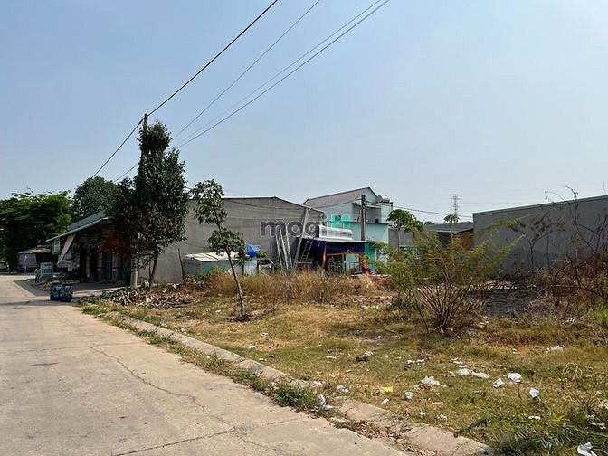 Hình ảnh Kẹt tiền cần bán lô đất 320m2, gần trường ĐH VIỆT ĐỨC