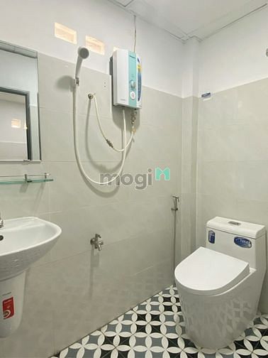 Hình ảnh Studio diện tích lớn- tách bếp, có ban công- gần VLU cs2- tiện đi lại