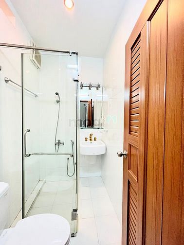 Hình ảnh Cho Thuê Căn Hộ Mới Tại Quận 11 Thang Máy Tận Phòng