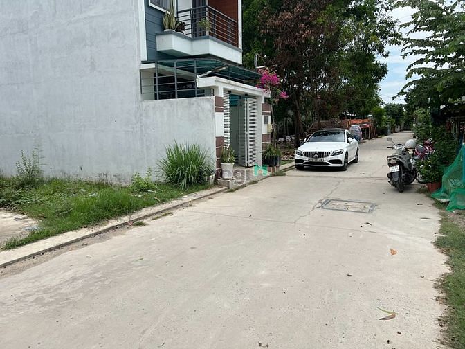 Hình ảnh Bán đất Hẻm xe hơi đường 970 Nguyễn Duy Trinh Tp Thủ Đức
