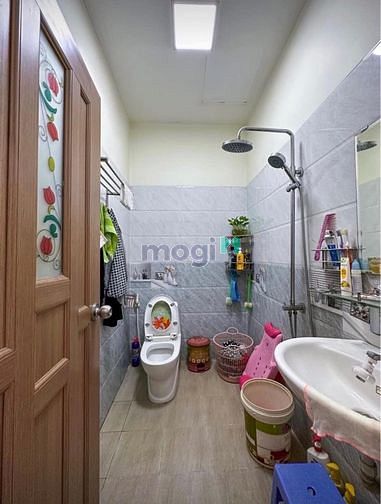 Hình ảnh Bán gấp nhà Bình Hành Q.Btan 63m2 2PN chỉ 1tỷ2 sẵn sổ