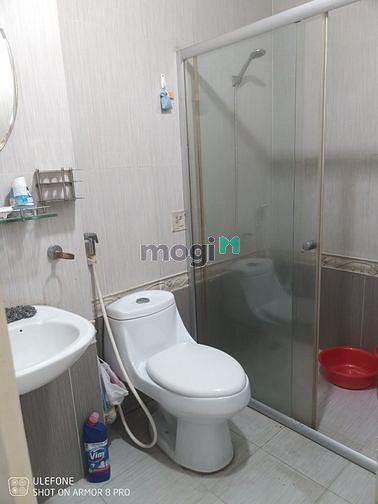 Hình ảnh Chung cư 312 Lạc Long Quân quận 11, 2 phòng ngủ cần cho thuê.