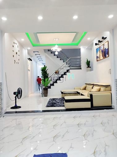 Hình ảnh GIÁ CHỈ 1tỷ2 nhà Lãnh Bình Thăng Q11 58m2 SHR