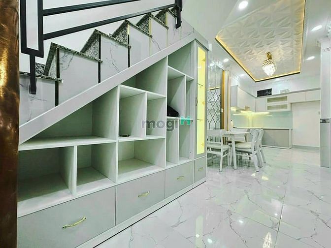 Hình ảnh Bán gấp nhà Xóm Chiếu, Quận 4, 61M2/1.80 TỶ, SHR