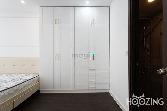 Hình ảnh Hot! Giá Tốt - Cho Thuê Căn 2PN 2WC - Full NT Cao Cấp - Tresor Quận 4