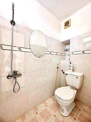 Hình ảnh rẻ k có căn thứ2,hẻm ô tô, 4 tầng, 56m2, Cách Mạng Tháng 8, P5Tân Bình