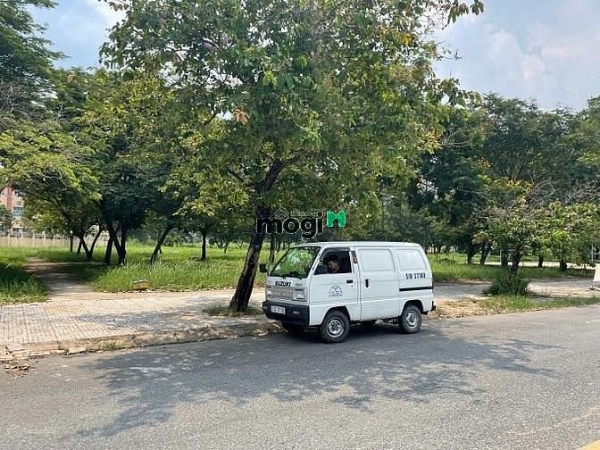 Hình ảnh Mở bán 30 nền ở đường Phong Phú-Bình Chánh. 80m2/2tỷ100. Sổ sẵn