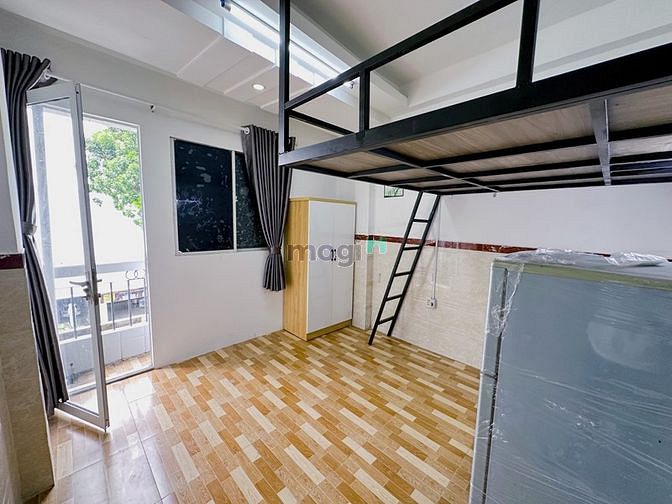 Hình ảnh PhòngBanCông_Cửa Sổ_FullNộiThất_ThoángMát_ÁnhSángTốt_Thang Máy_Ngay3/2